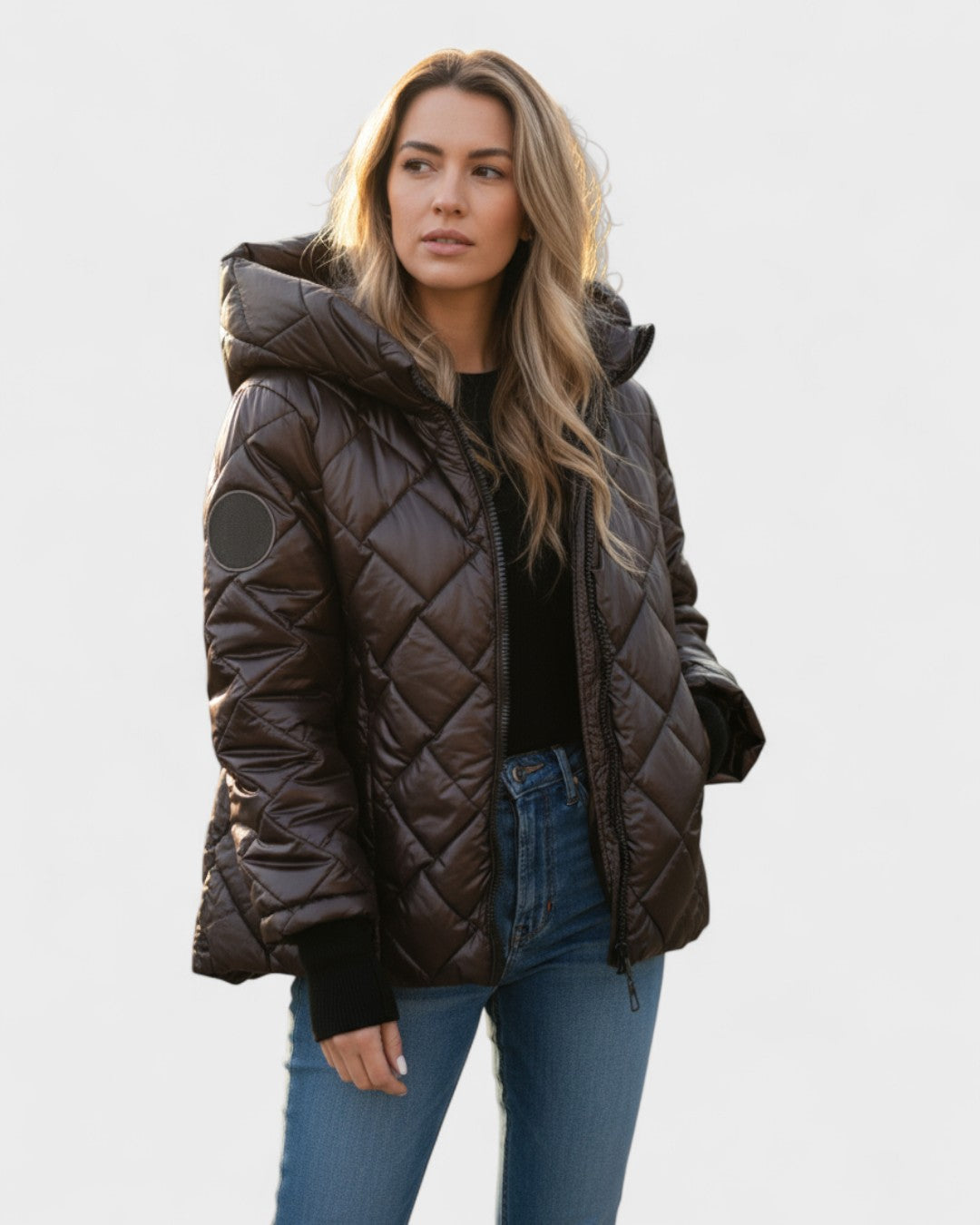 Ema™ | Stilfuld jakke med hætte