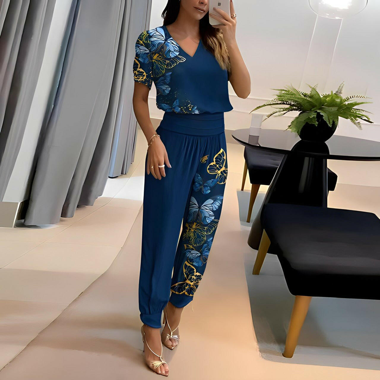 Alexandra™ | Trendy sæt med bluse og bukser